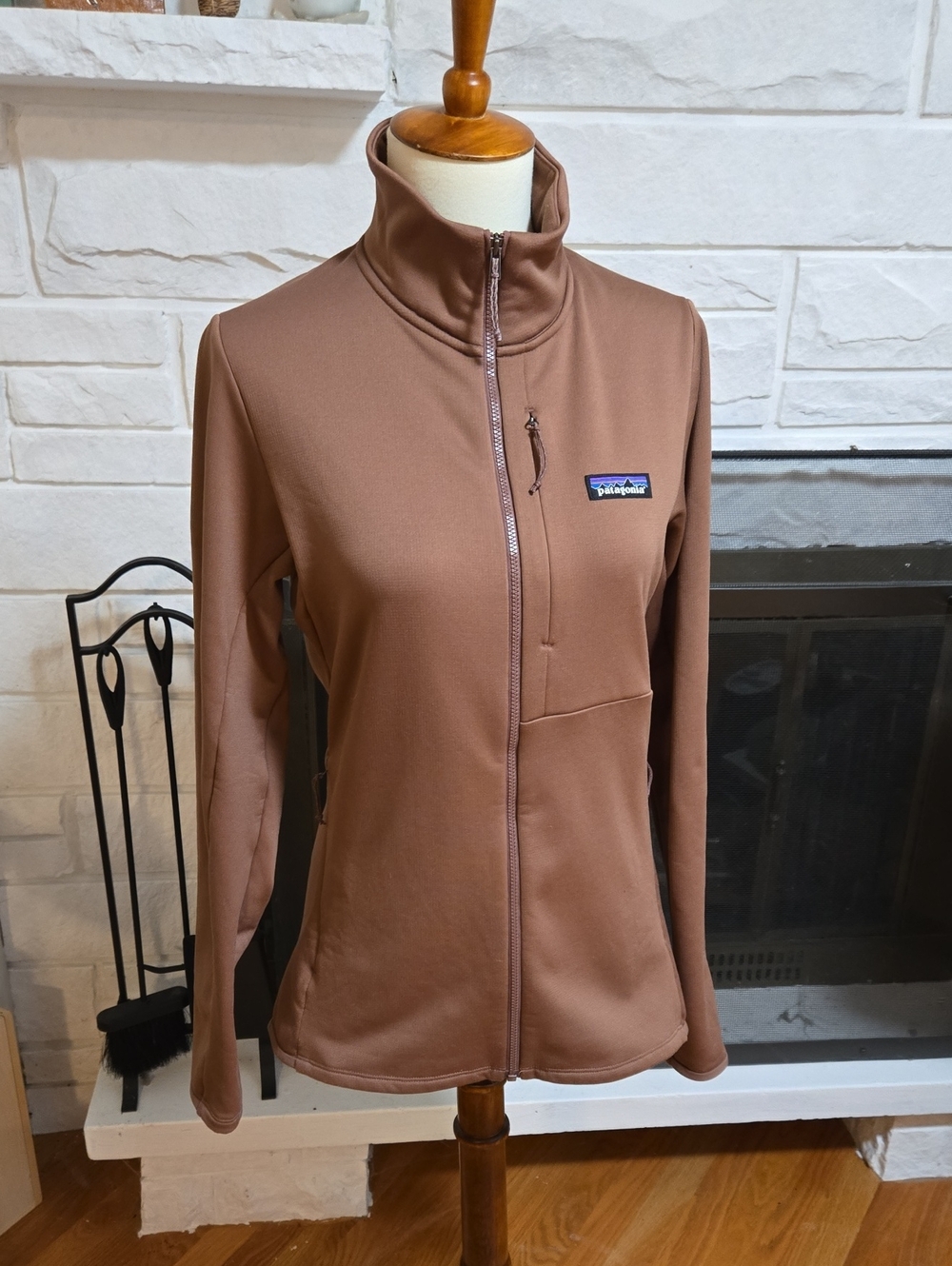 Patagonia Women's R1 Thermal Full Zip Jacket In Great Condition